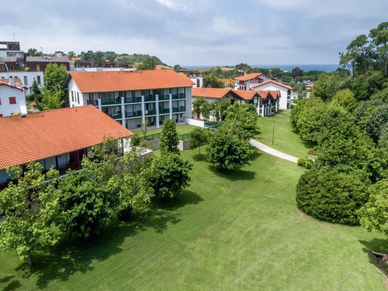 Residence Odalys Domaine Iratzia Saint-Jean-de-Luz Exterior photo